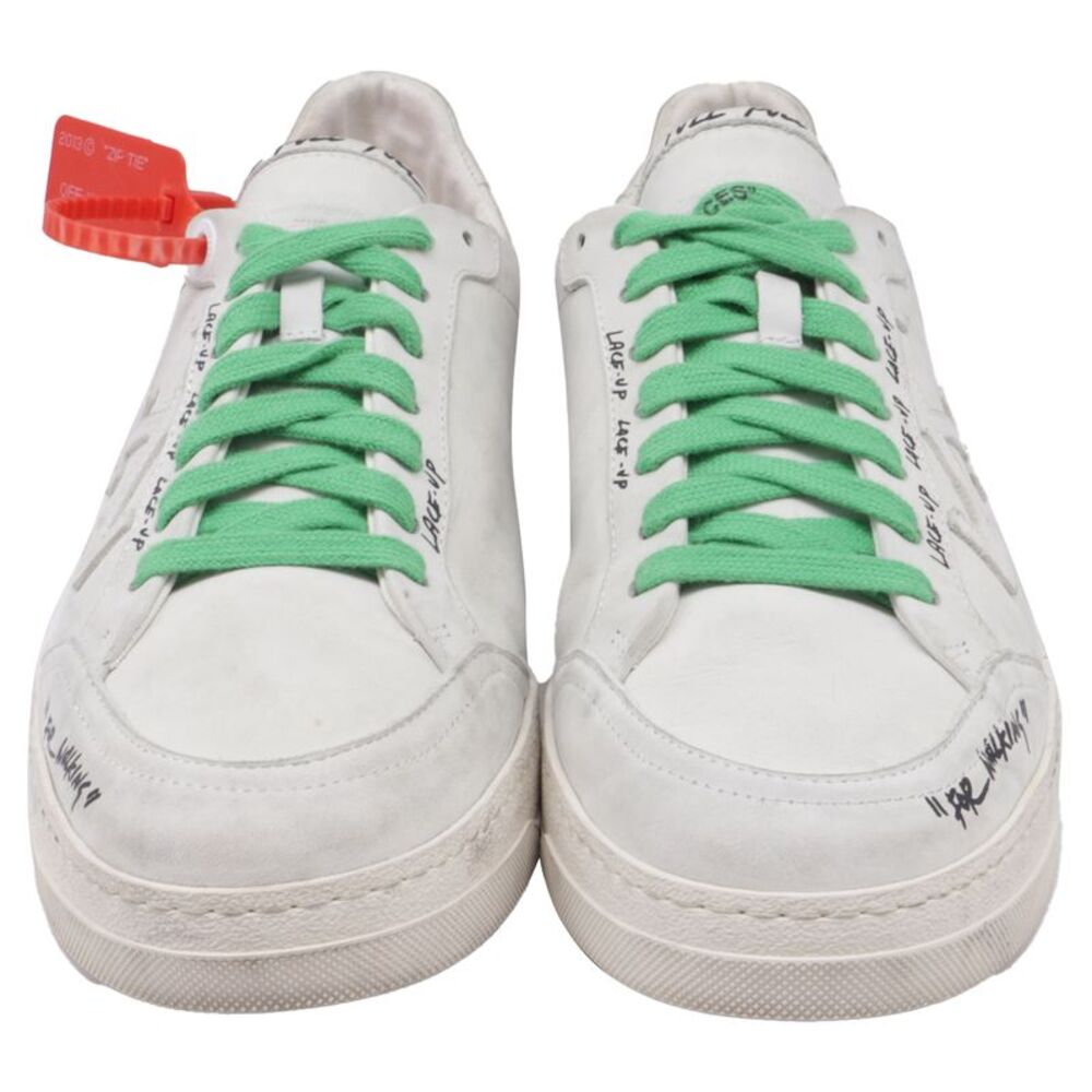 Off-White Off-Court 2.0 Low Sneakers in White Leather
